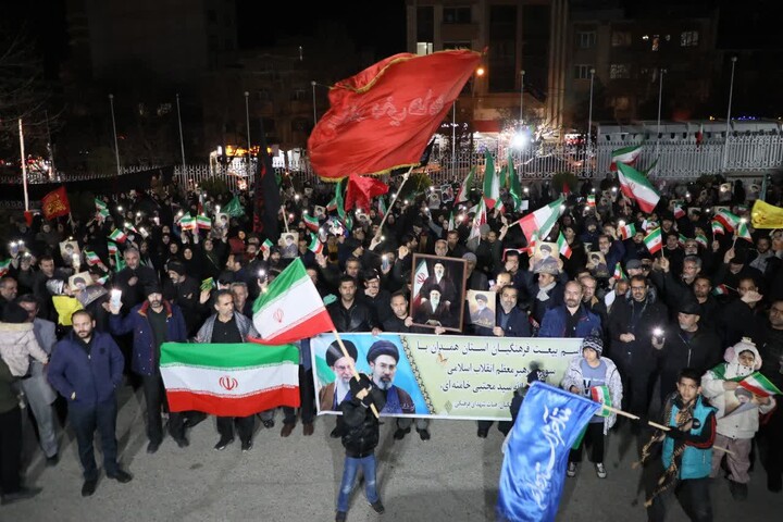 تصاویر / بیعت فرهنگیان استان همدان با حضرت آیت‌الله سید مجتبی خامنه‌ای رهبر انقلاب اسلامی