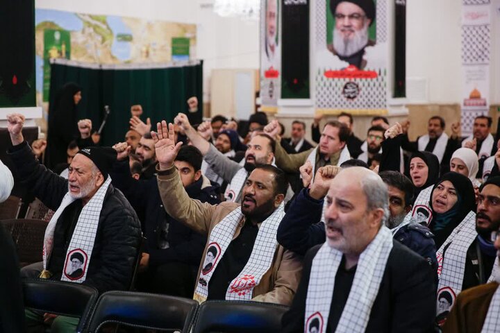 همایش بزرگ «فاتحان قدس، رهپویان مکتب خامنه‌ای» در حرم مطهر رضوی