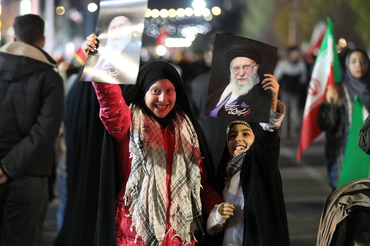یازدهمین شب حضور عزاداران شهید امام خامنه‌ای در قم
