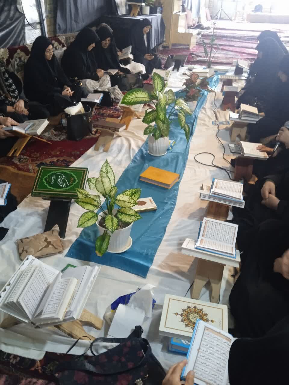 طلاب مدرسه علمیه زینب‌کبری(س) ارومیه پای کار فعالیت‌های جهادی در ماه رمضان + عکس