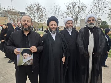 تصاویر/ حضور طلاب و روحانیون کاشان در راهپیمایی روز جهانی قدس