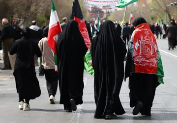 فیلم| حماسه راهپیمایی روز جهانی قدس ۱۴۰۴ از زبان بانوان یزدی