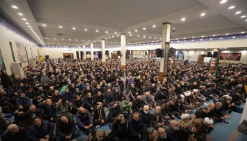 تصاویر/ نماز جمعه باشکوه ساوجبلاغ