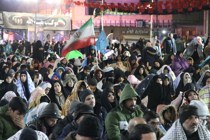 تصاویر/ مراسم احیای شب بیست سوم ماه مبارک رمضان در کرمان