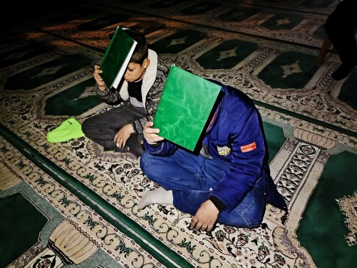 تصاویر/مراسم لیالی قدر در مسجد الزهرا و استان مقدس شاه سلطان حسین (ع)نطنز