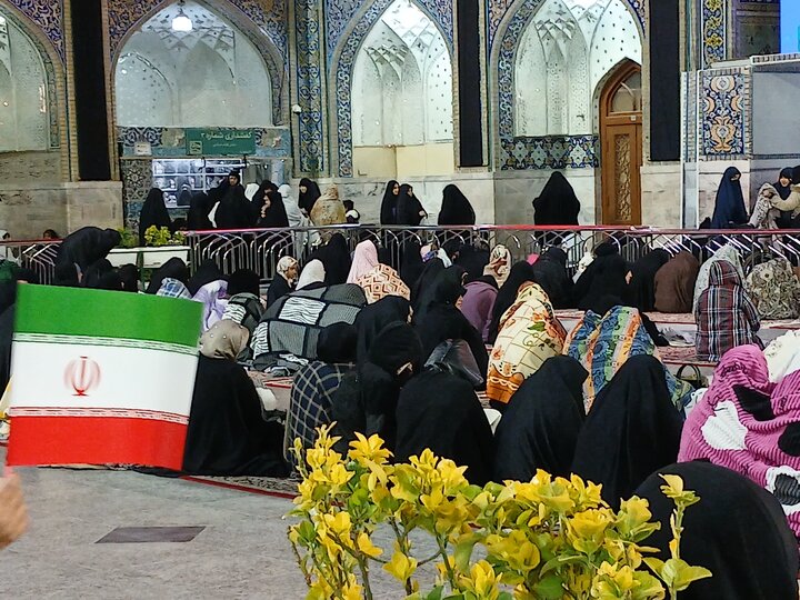 تصاویر/مراسم احیای شب قدر ۲۳ ماه مبارک رمضان حرم رضوی