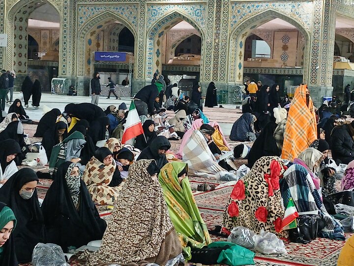 تصاویر/مراسم احیای شب قدر ۲۳ ماه مبارک رمضان حرم رضوی