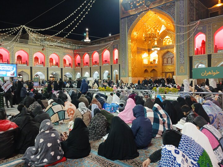 تصاویر/مراسم احیای شب قدر ۲۳ ماه مبارک رمضان حرم رضوی