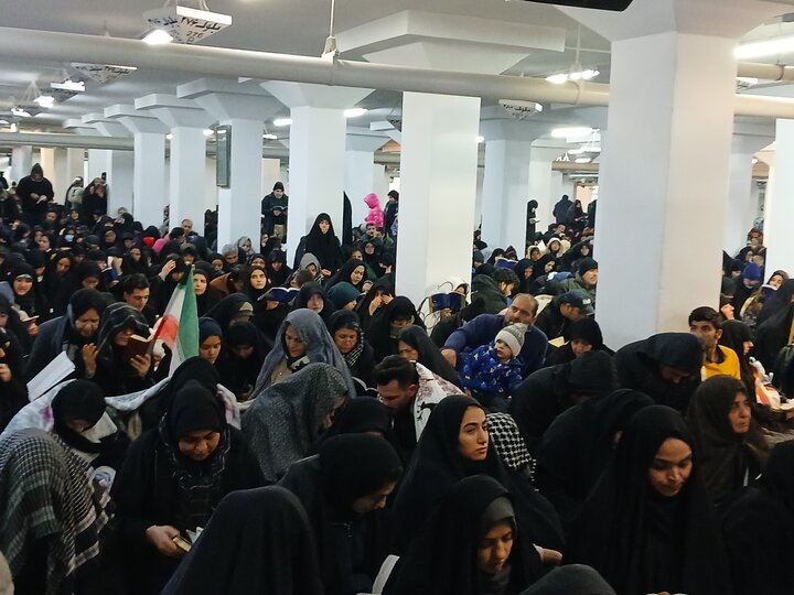 تصاویر مراسم احیای شب قدر۲۳ماه مبارک رمضان در حرم رضوی