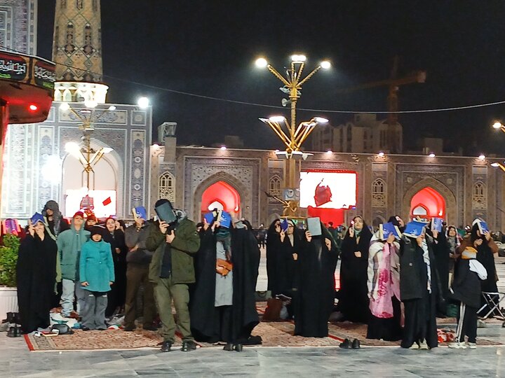 تصاویر مراسم احیای شب قدر۲۳ماه مبارک رمضان در حرم رضوی