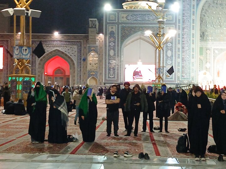 تصاویر مراسم احیای شب قدر۲۳ماه مبارک رمضان در حرم رضوی