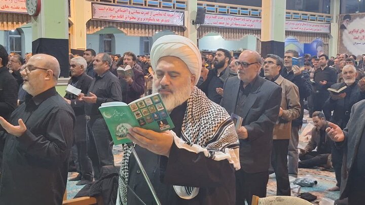 تصاویر/ نجوای عاشقانه با معبود در سومین شب قدر در میاندوآب