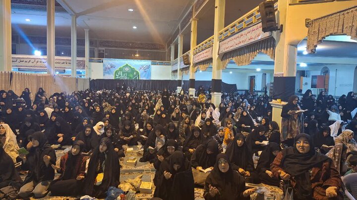 تصاویر/ نجوای عاشقانه با معبود در سومین شب قدر در میاندوآب