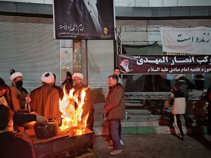 تصاویر/ برپایی موکب انصار المهدی(عج) مدرسه علمیه امام صادق علیه‌السلام پرند