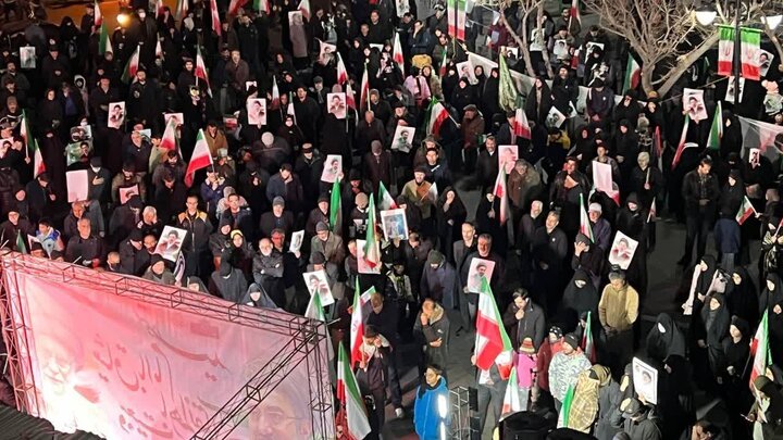 تصاویر/ دوازدهمین شب از وحدت اهالی دارالمومنین تهران