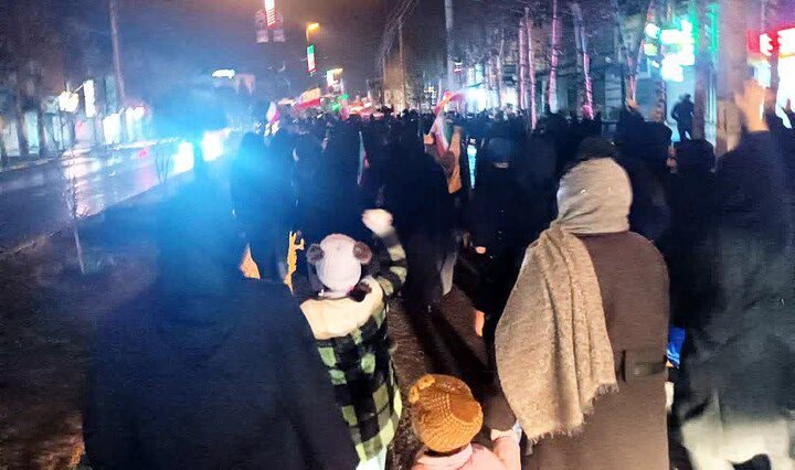 تصاویر/ تجمع مردم عزادار و انقلابی کامیاران
