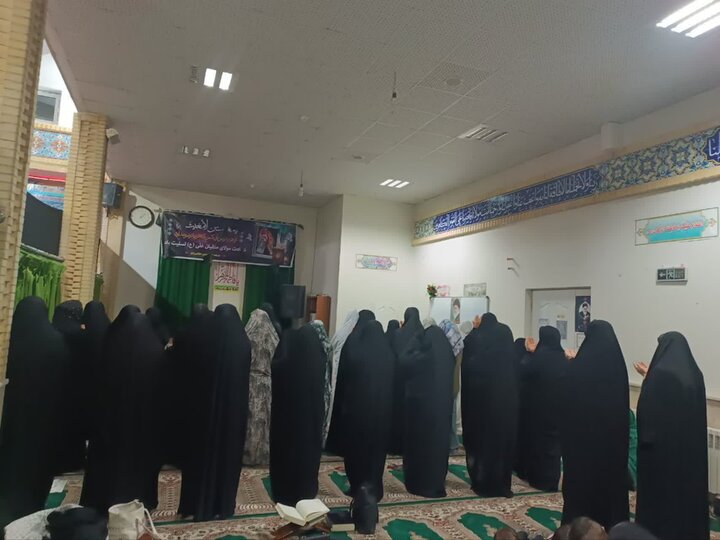 تصاویر/برگزاری مراسم شب قدر در مسجد امام حسن مجتبی(ع) کامیاران