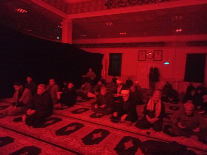تصاویر/برگزاری مراسم شب قدر در مسجد امام حسن مجتبی(ع) کامیاران