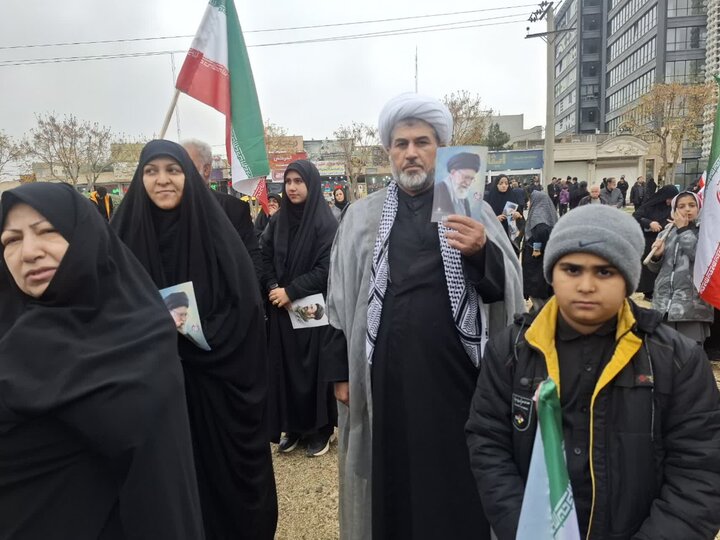تصاویر/حضور طلاب و روحانیون کاشان در راهپیمایی روز جهانی قدس