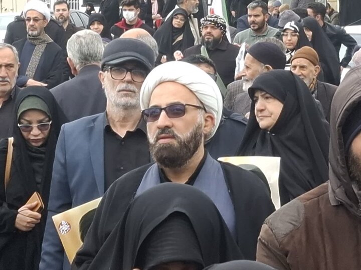 تصاویر/حضور طلاب و روحانیون کاشان در راهپیمایی روز جهانی قدس