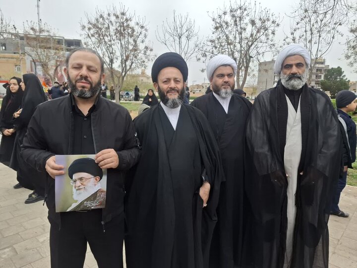 تصاویر/حضور طلاب و روحانیون کاشان در راهپیمایی روز جهانی قدس