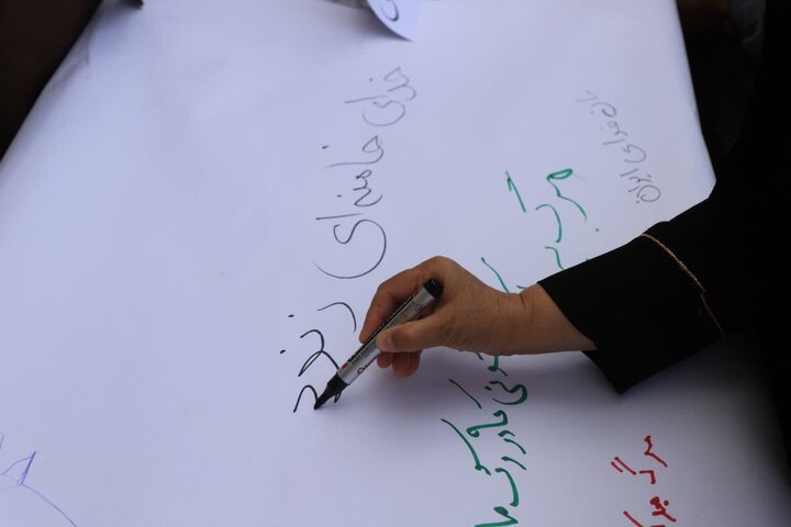 تصاویر/ حضور پر شور مردم غیور شهرستان زاهدان در روز قدس