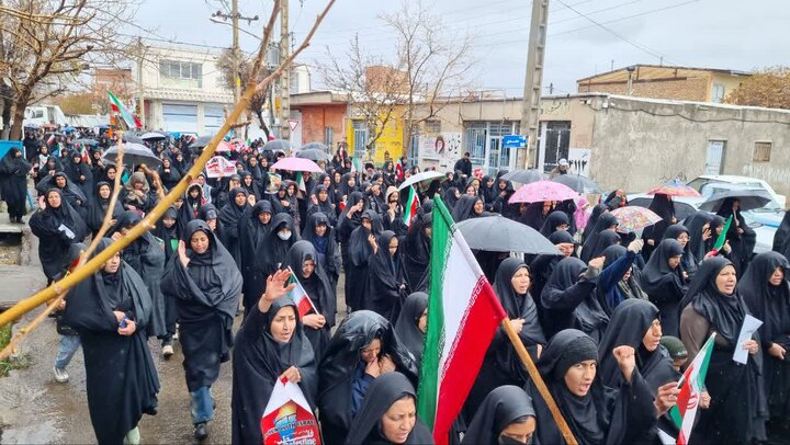 تصاویر/ راهپیمایی و نمازجمعه روز قدس در شهر رابر