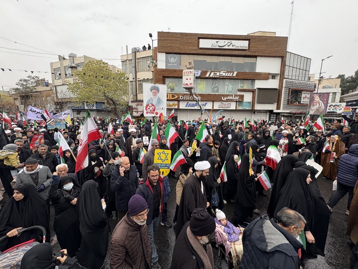 تصاویر / مراسم راهپیمایی باشکوه روز جهانی قدس در شهر مقدس قم