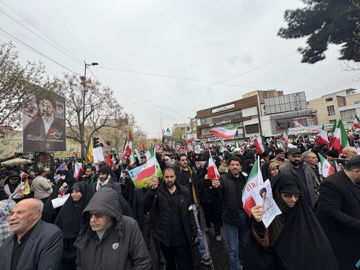 تصاویر / مراسم راهپیمایی باشکوه روز جهانی قدس در شهر مقدس قم