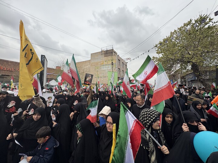 تصاویر / مراسم راهپیمایی باشکوه روز جهانی قدس در شهر مقدس قم