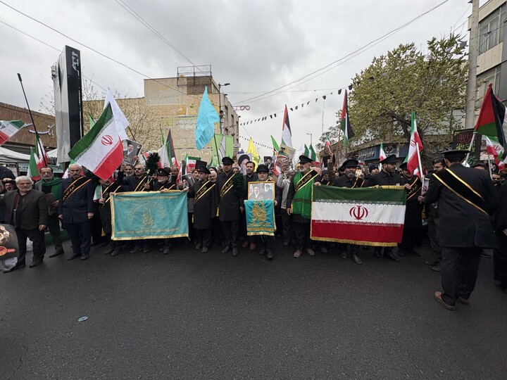 تصاویر / مراسم راهپیمایی باشکوه روز جهانی قدس در شهر مقدس قم