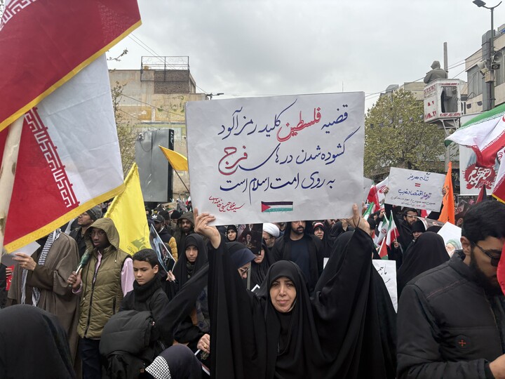 تصاویر / مراسم راهپیمایی باشکوه روز جهانی قدس در شهر مقدس قم