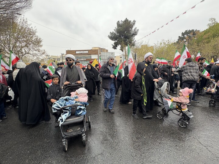 تصاویر / مراسم راهپیمایی باشکوه روز جهانی قدس در شهر مقدس قم