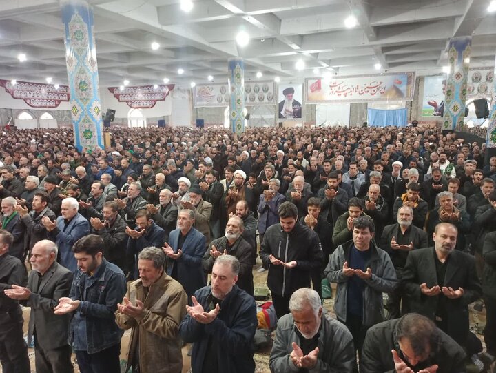 تصاویر/ نماز عبادی سیایی جمعه کاشان