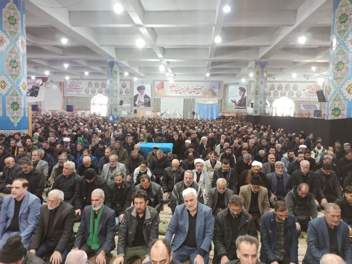 تصاویر/ نماز عبادی سیایی جمعه کاشان