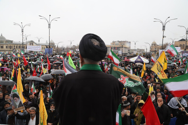 تصاویر / قیام دارالمومنین همدان در روز قدس زیر بارش برف