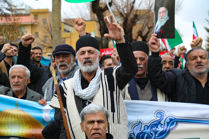 تصاویر/ راهپیمایی روز جهانی قدس در شهرکرد