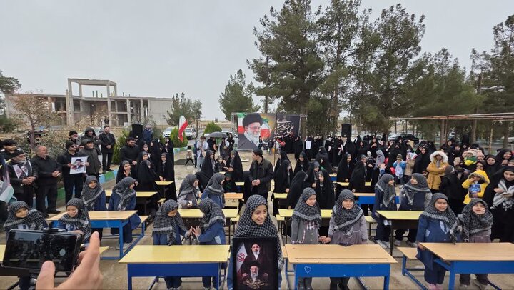 تصاویر حضور مردم مؤمن و انقلابی محمدآباد، یزدل ونوش آباد در راهپیمایی روز جهانی قدس
