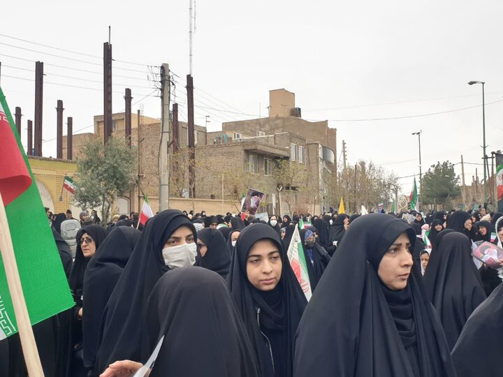 تصاویر حضور مردم مؤمن و انقلابی محمدآباد، یزدل ونوش آباد در راهپیمایی روز جهانی قدس
