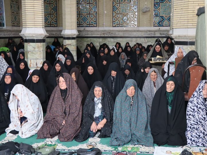 تصاویر/ اقامه‌ نماز جمعه در شهر زیدآباد