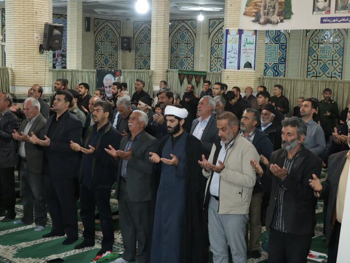 تصاویر/ اقامه‌ نماز جمعه در شهر زیدآباد