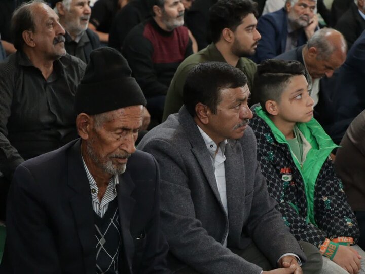 تصاویر/ اقامه‌ نماز جمعه در شهر زیدآباد