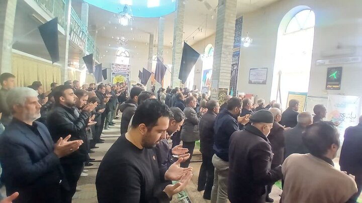 تصاویر/ اقامه نماز جمعه پلدشت