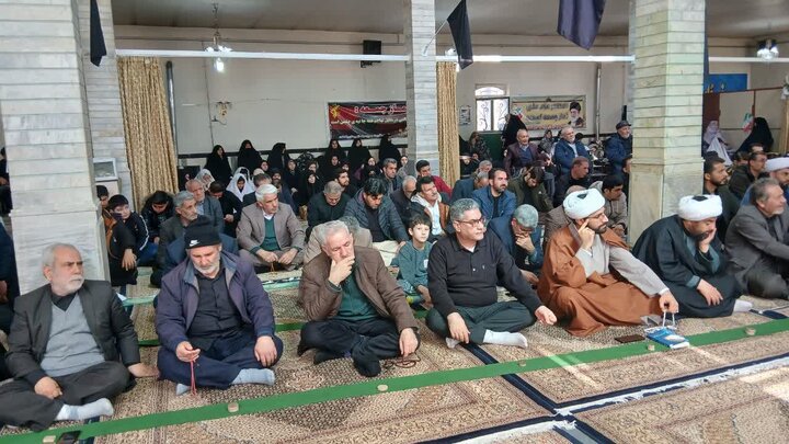 تصاویر/ اقامه نماز جمعه پلدشت