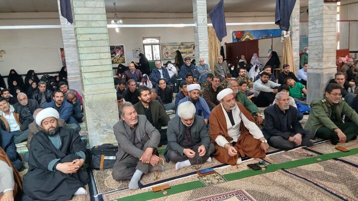 تصاویر/ اقامه نماز جمعه پلدشت