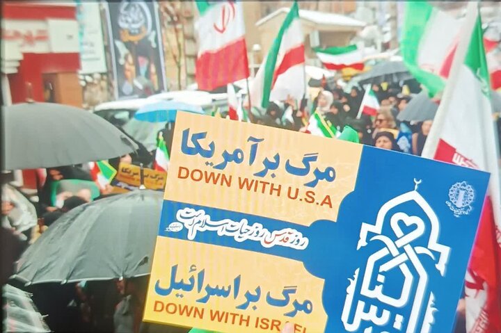 تصاویر/ بارش برف هم حریف اراده مردم شمیرانات در راهپمایی روز جهانی قدس نشد