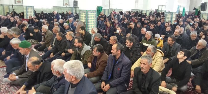 تصاویر/نمازعبادی سیاسی جمعه جوشقان قالی