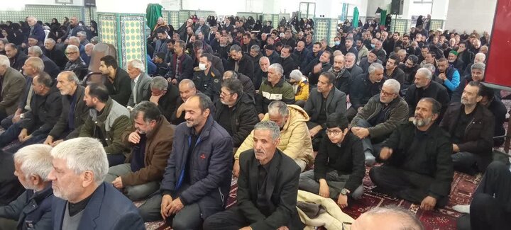 تصاویر/نمازعبادی سیاسی جمعه جوشقان قالی