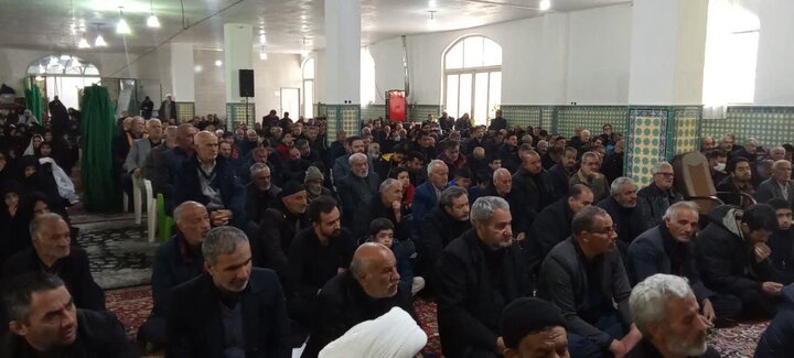 تصاویر/نمازعبادی سیاسی جمعه جوشقان قالی