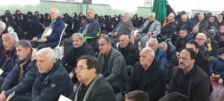 تصاویر/نمازعبادی سیاسی جمعه جوشقان قالی